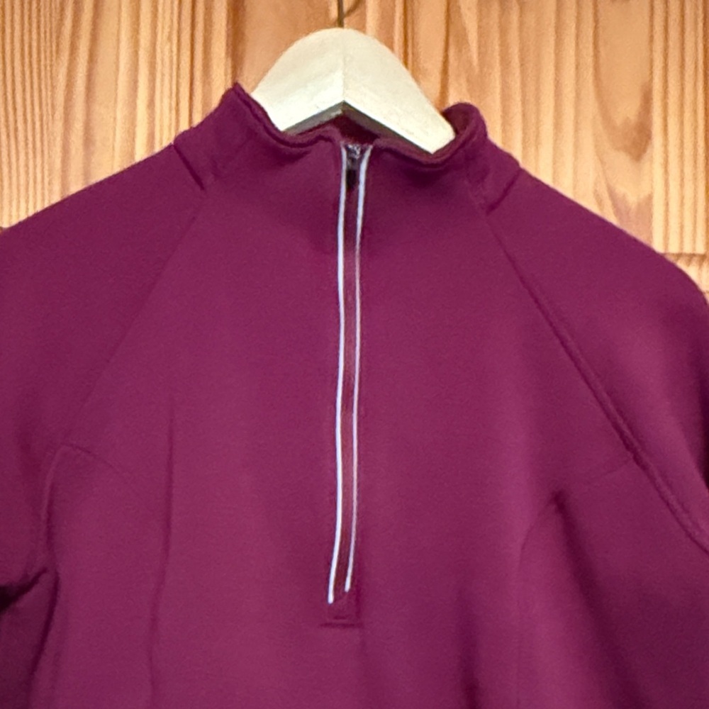 REI half-zip fleece pullover in Burgandy - Picture 3 of 10
